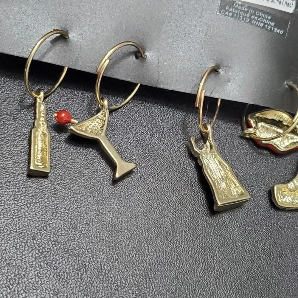Gold tone wine gl@ss charms